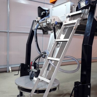 Stainless steel ladder for hopper inspection for ALASKA salt spreader