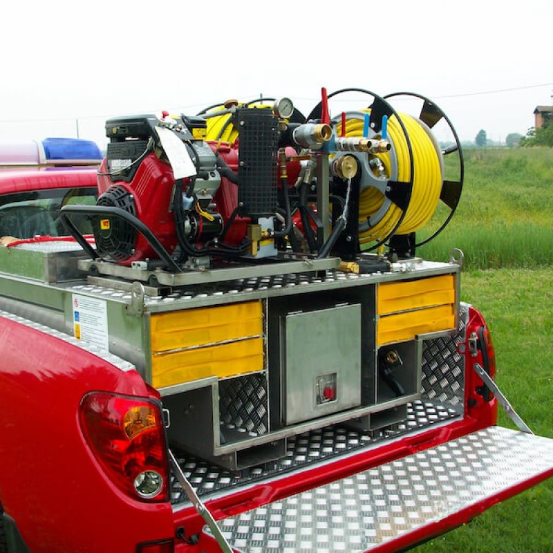 Équipements de lutte contre l'incendie AIB