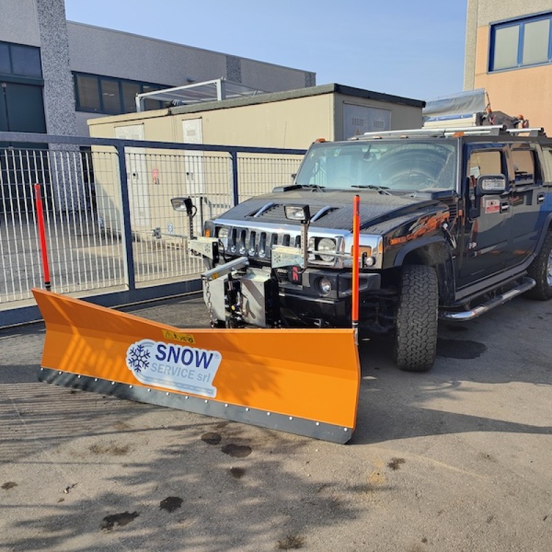 Snow plow for Jeep Hummer H2 MICROTECH