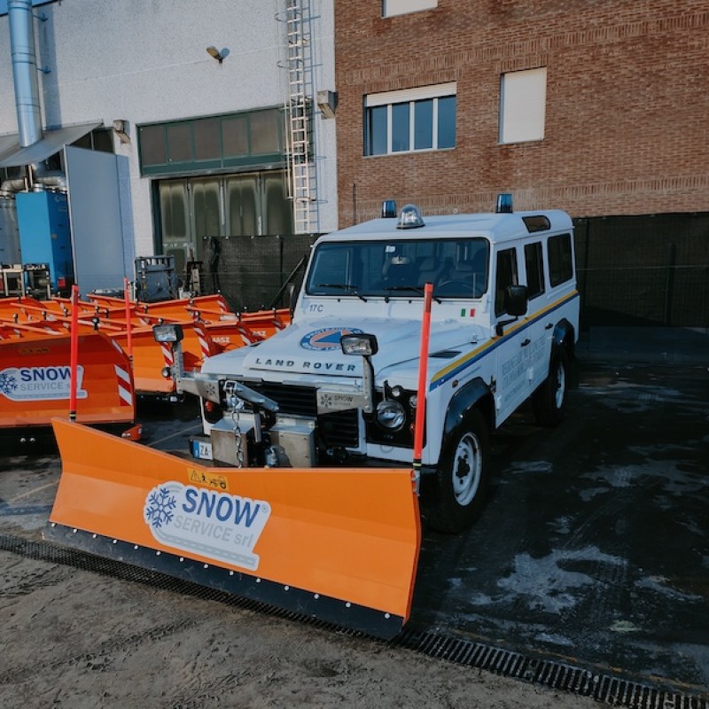 Lama sgombraneve per Land Rover Defender MICROTECH