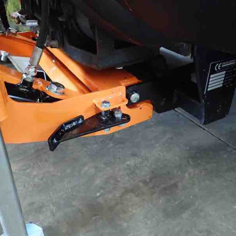 Snow plow for Nissan Navara pick-up MICROTECH