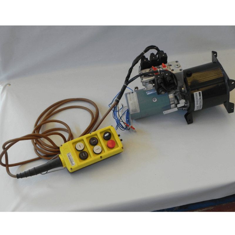 Electro-hydraulic unit for snow plow blades