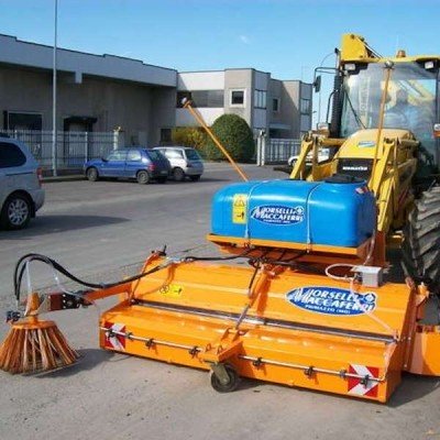 SPC hydraulic street sweeper