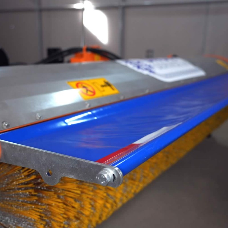 SWC 2600 roller sweeper for trucks
