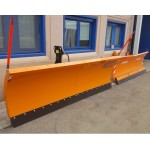 Snowplow blades for YL4 skid loader